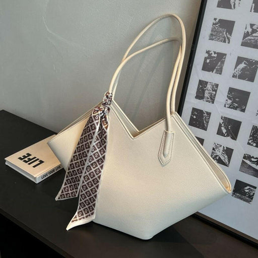 Large capacity niche fashion shoulder bag