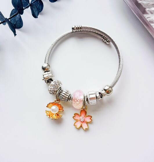 Shanti Crystal Bracelet