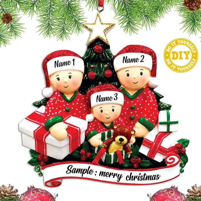DIY Personalized Christmas Tree Hanging Ornaments.