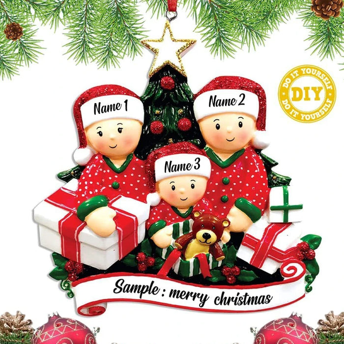 DIY Personalized Christmas Tree Hanging Ornaments.